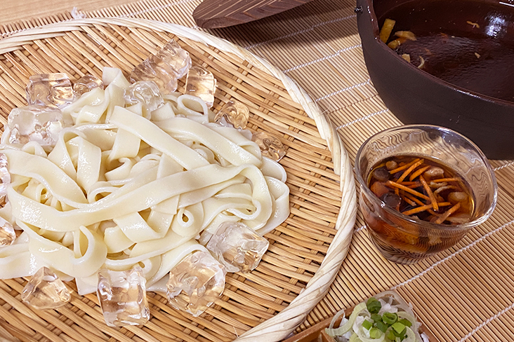 お食事