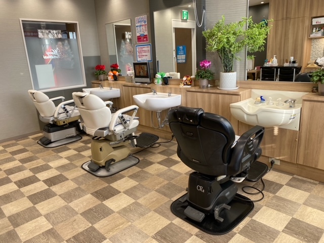 カットサロン　あめみや　店内の様子